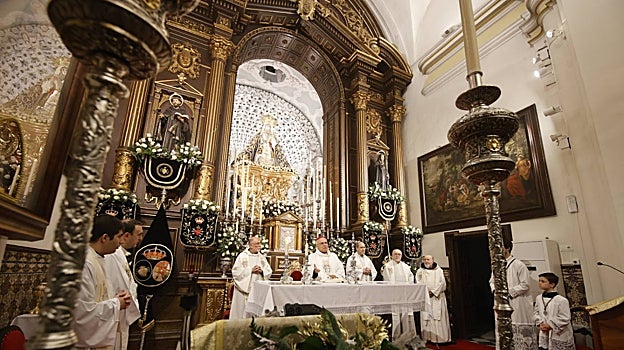 El obispo, Demetrio Fernández, presidió la misa