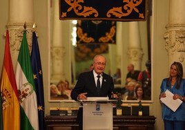 El alcalde de Málaga cumple 80 años con la vista puesta en la Expo 2027