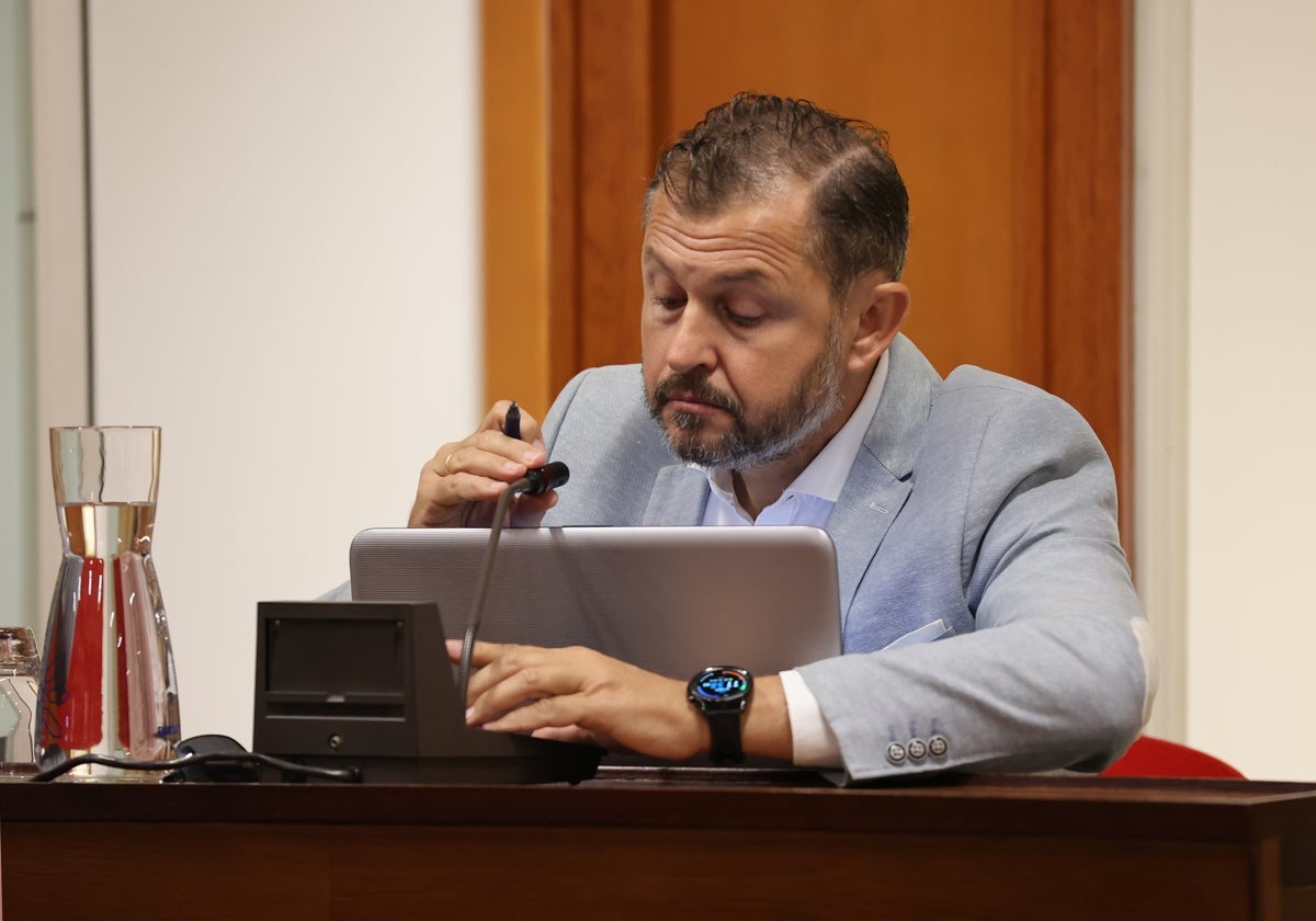 David Dorado, en el Pleno del Ayuntamiento de Córdoba