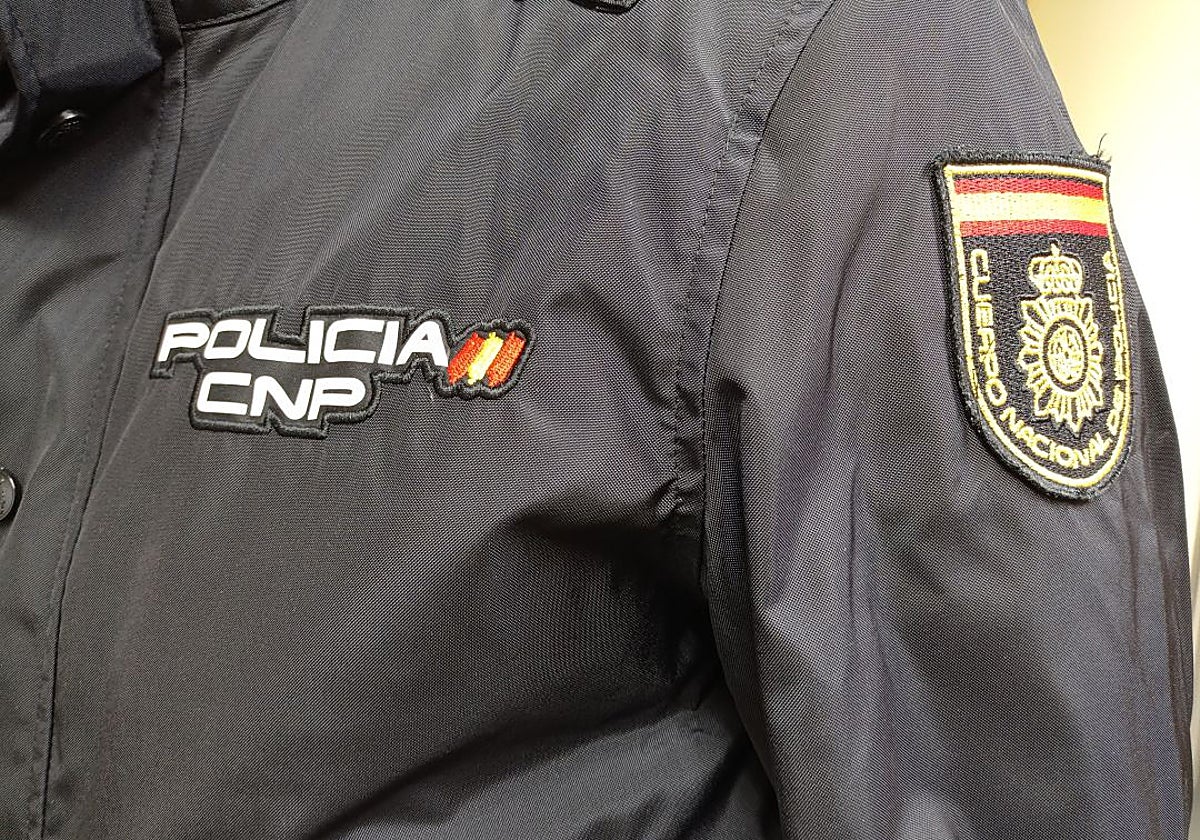 Dos detenidos por tratar de ahogar y amenazar con una sierra eléctrica a un conocido