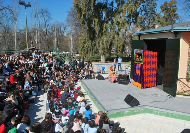 El Teatro de Títeres de El Retiro, un planazo con tradición para las vacaciones de los niños