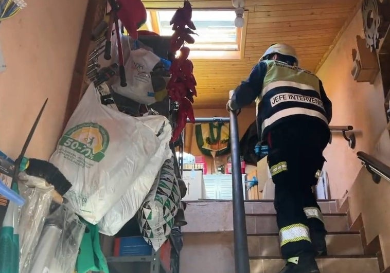 Tragedia en Navidad: muere una pareja intoxicada por una chimenea de obra en Alcalá de Henares