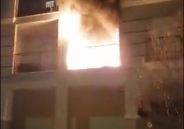 Incendian la casa de un sargento de la Guardia Civil en Baza tras lanzar un cóctel molotov