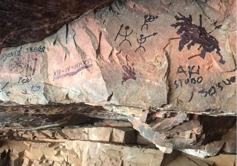 Una cueva de arte rupestre pasa de sufrir actos vandálicos a ser Bien de Interés Cultural