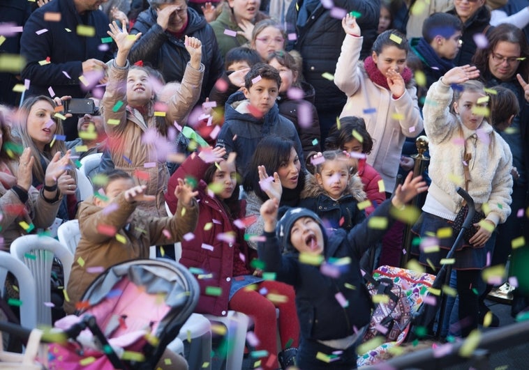 Nochevieja 2022 en Valencia: campanadas infantiles y actividades para niños en la Plaza del Ayuntamiento