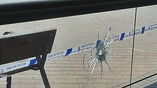 Impacto de bala en el Metro de Alsacia, en marzo pasado, en el que murió un pastor evangelista en San Blas