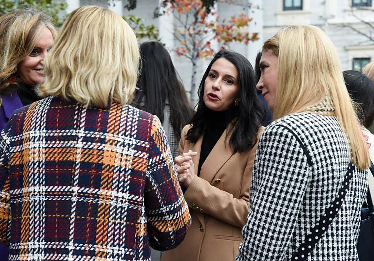 Inés Arrimadas, en la presentación de su candidatura a las primarias de Ciudadanos, hace unos días.