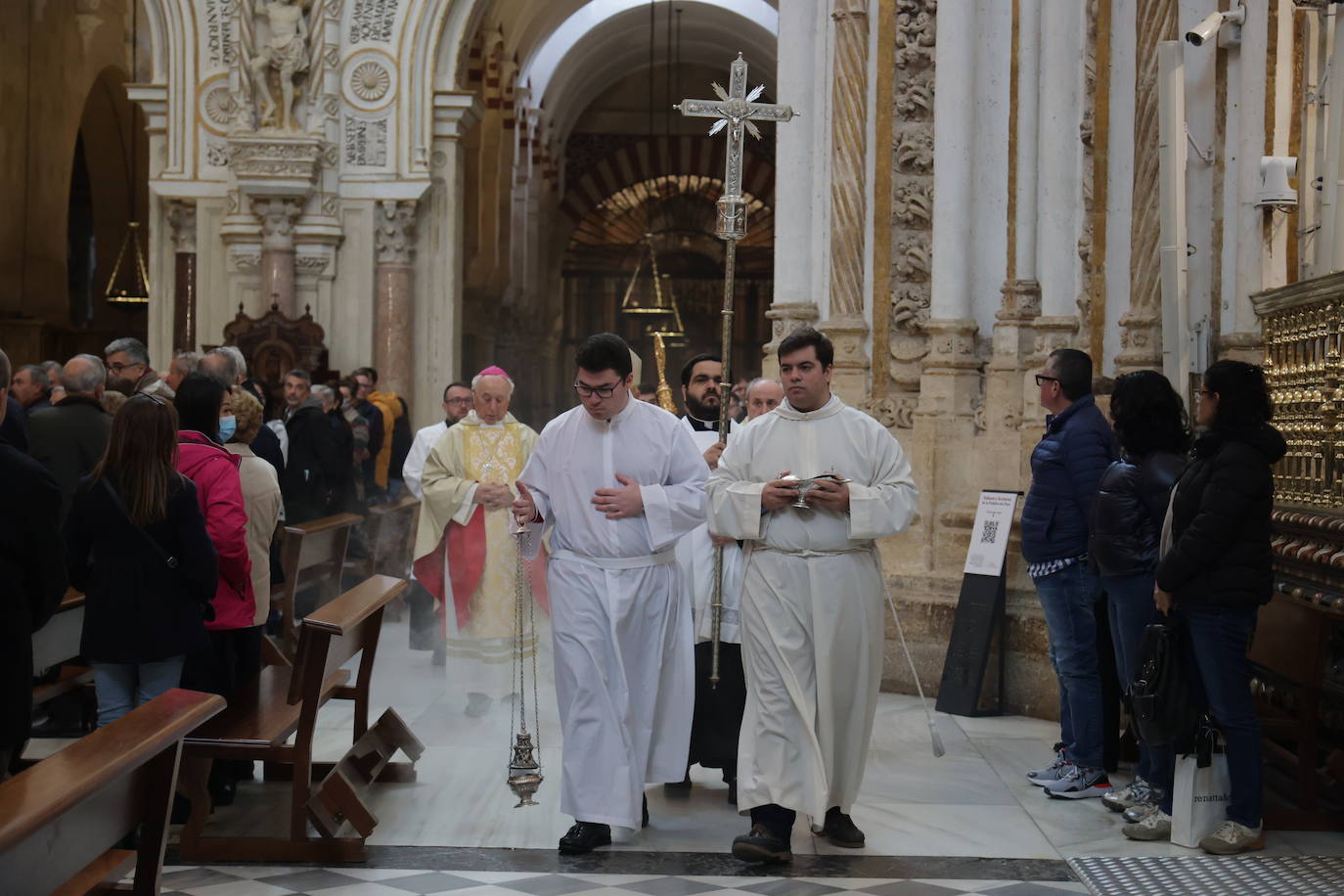 En imágenes, la misa de la solemnidad de Santa María en la Catedral de Córdoba