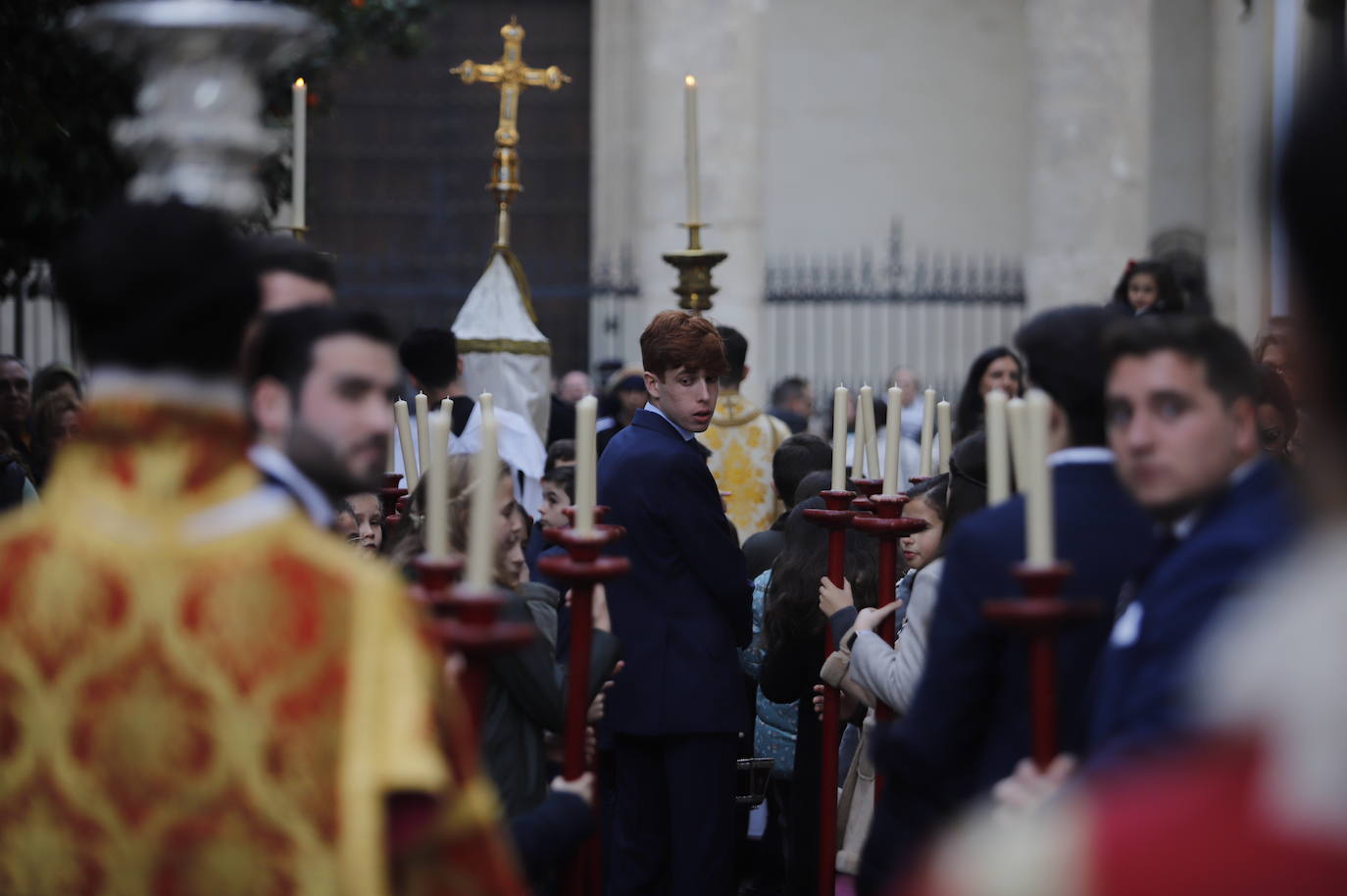 La procesión del Niño Jesús de la Compañía de Córdoba, en imágenes