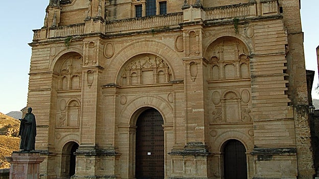 Real Colegiata de Santa María la Mayor