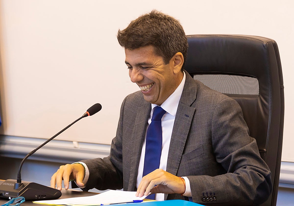 Imagen del presidente del PPCV y de la Diputación de Alicante, Carlos Mazón