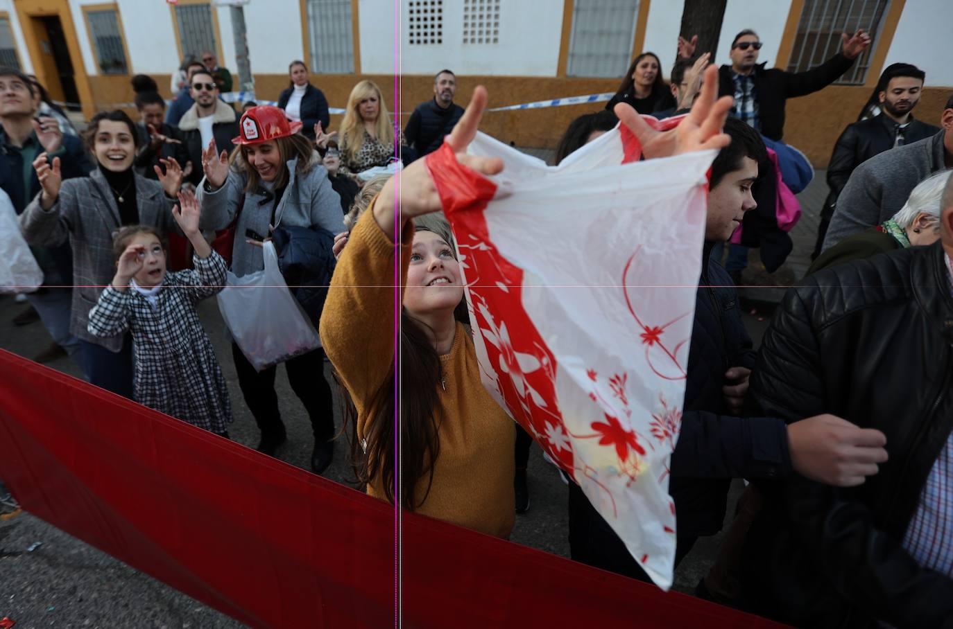 El arranque de la Cabalgata de Reyes de Córdoba 2023, en imágenes