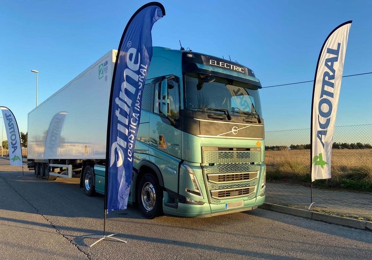 Mercadona se convierte en la primera empresa en distribuir mercancías en núcleos urbanos con tractoras eléctricas