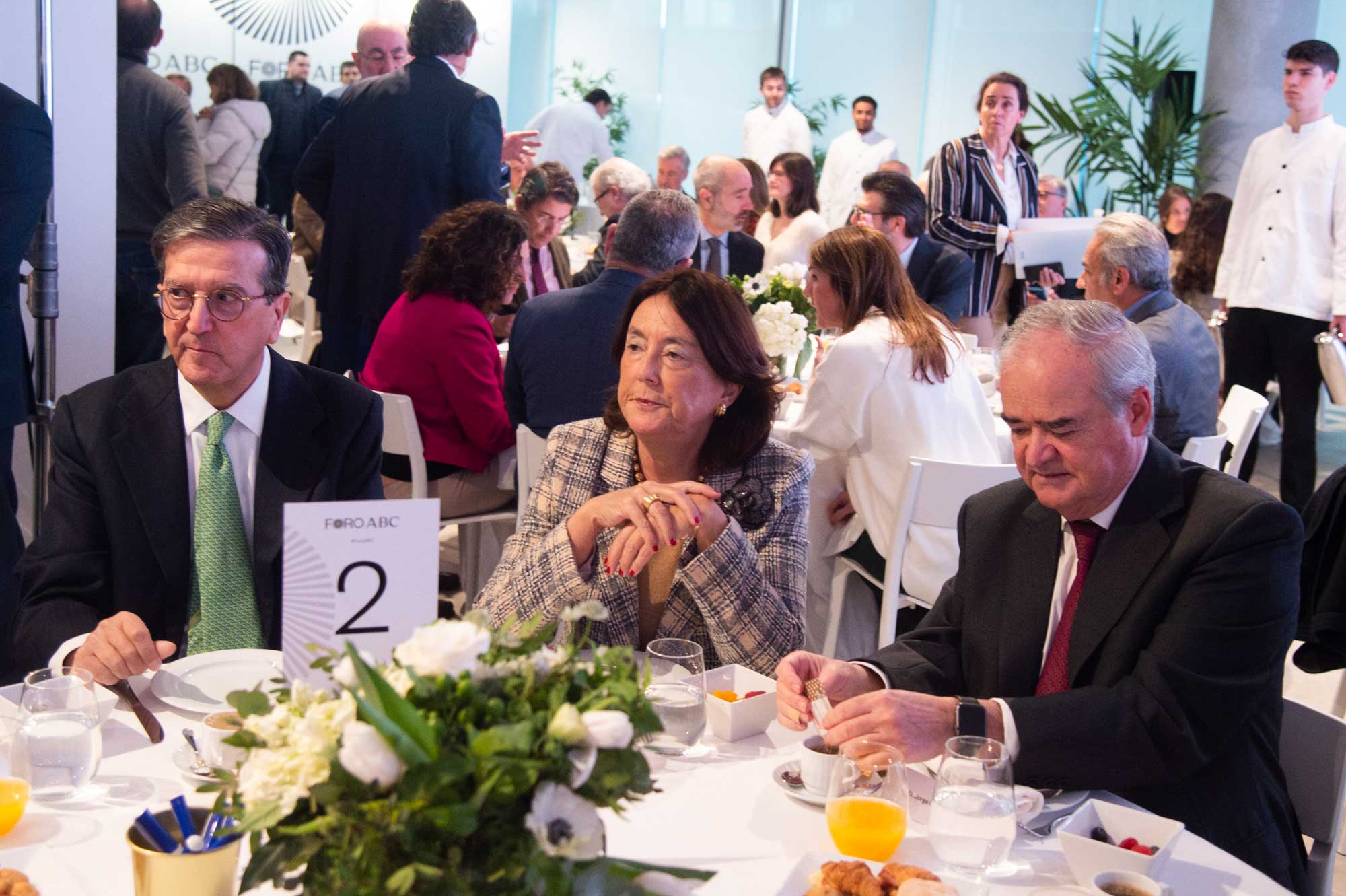 Enrique Ybarra, María del Pino y Jorge Bergareche