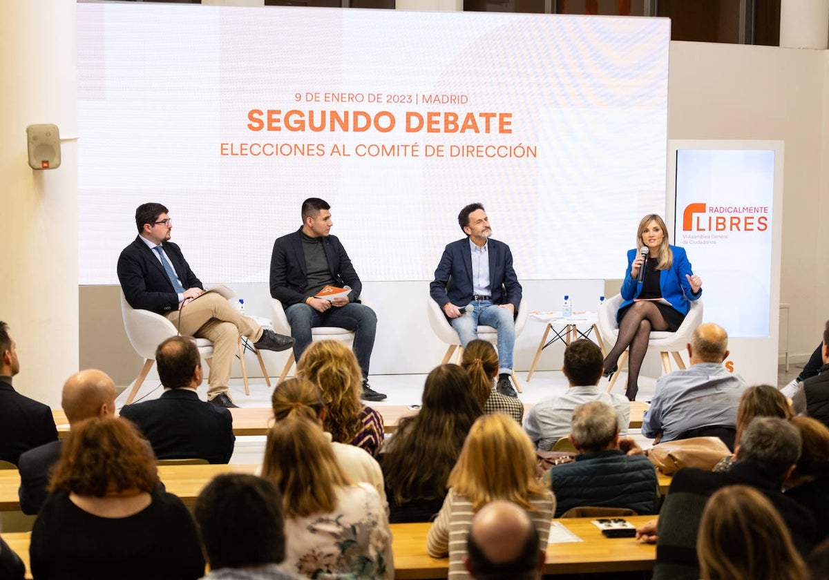 Imagen del debate entre los candidatos a portavoz político de Ciudadanos