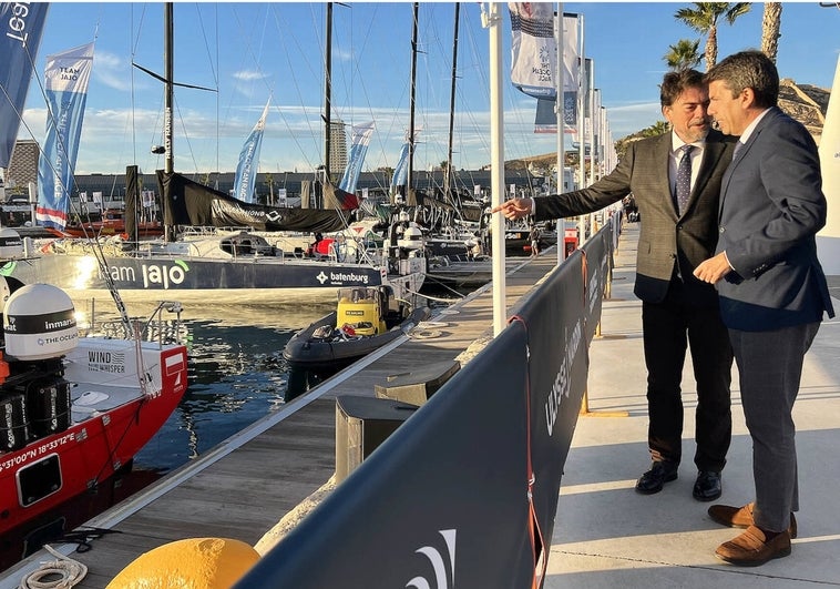 Carlos Mazón y Luis Barcala visitan la zona de ocio de la Ocean Race en el Puerto de Alicante