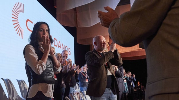 Inés Arrimadas, emocionada y ovacionada este domingo, en la VI Asamblea General de Cs