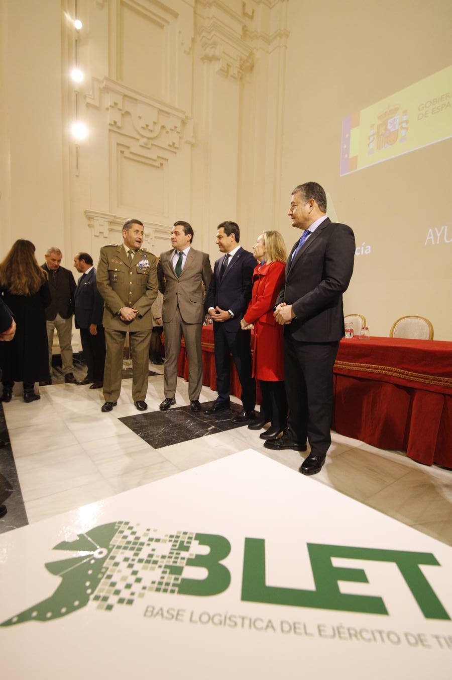 La firma de los convenios de la Base Logística de Córdoba, en imágenes