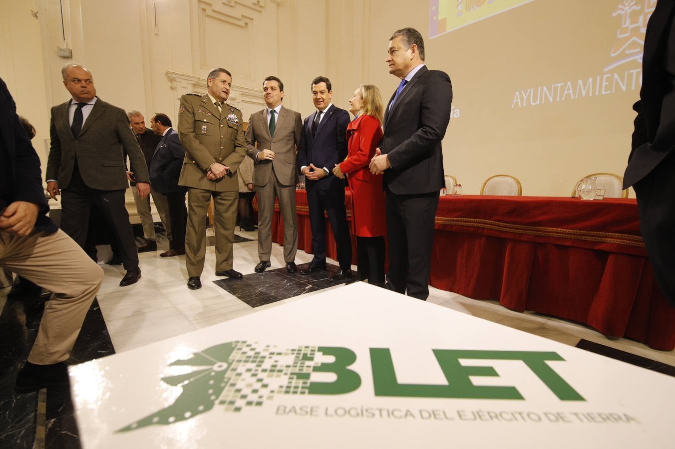 La firma de los convenios de la Base Logística de Córdoba, en imágenes