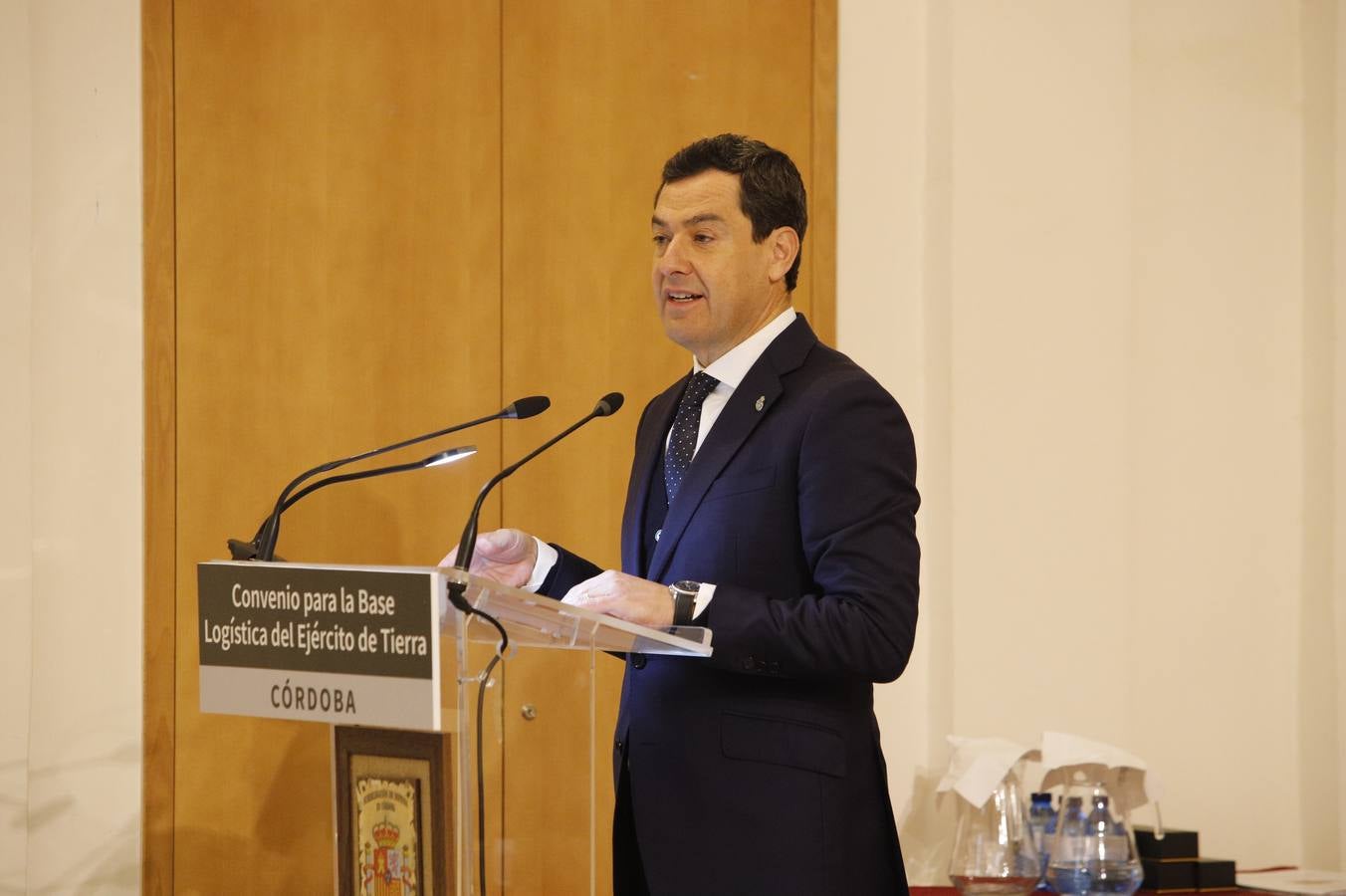 La firma de los convenios de la Base Logística de Córdoba, en imágenes