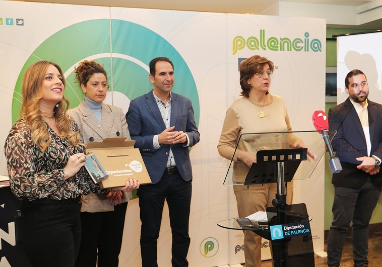 Palencia tira de 'influencers', tecnología y música en Fitur