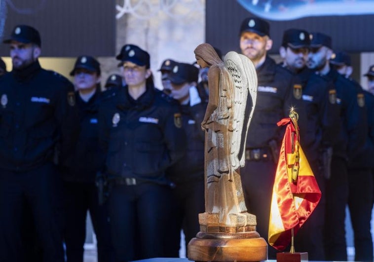 La Policía Nacional celebra el 199 aniversario de su creación en la ciudad de Alicante