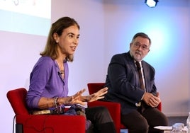 Carmen Posadas en el Foro Cultural de ABC Córdoba, en imágenes