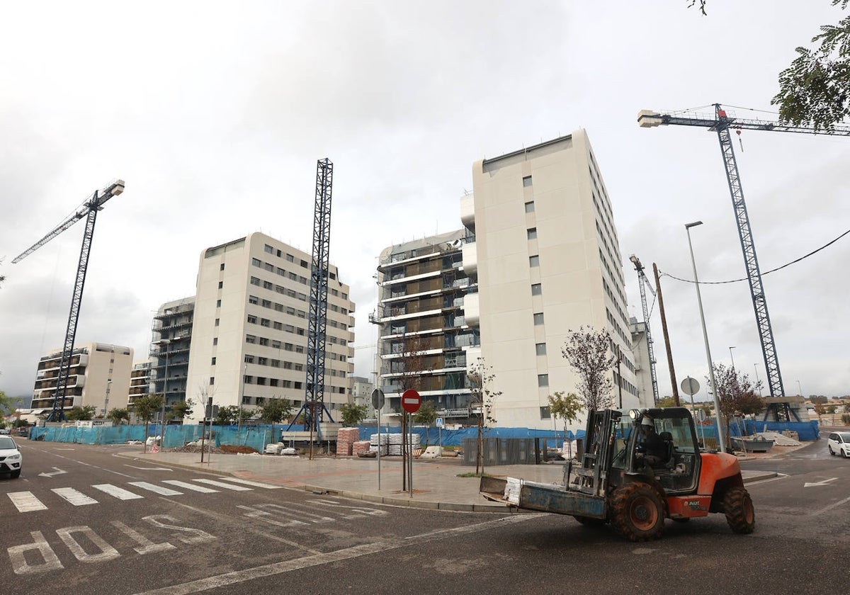 Construcción en la zona de Fuente de la Salud en la capital cordobesa