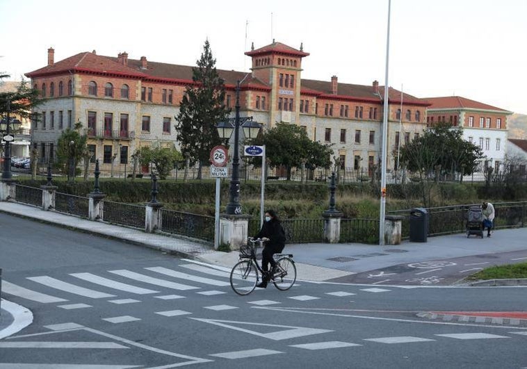 La Justicia vasca insta al Ayuntamiento de San Sebastián a incluir los cuarteles de Loyola en el Plan de Protección del Patrimonio