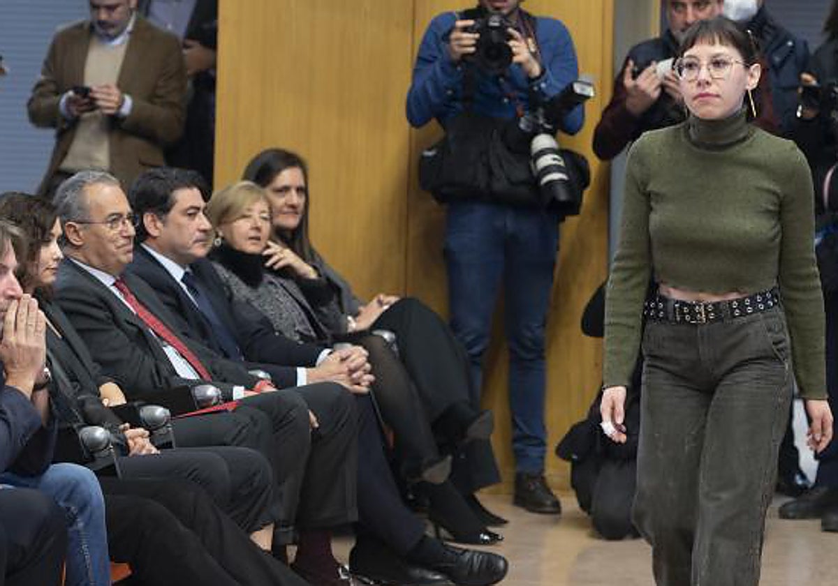 Elisa María Lozano antes de pronunciar su discurso en la UCM