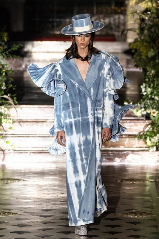 El desfile de la diseñadora de Córdoba Juana Martín en París, en imágenes