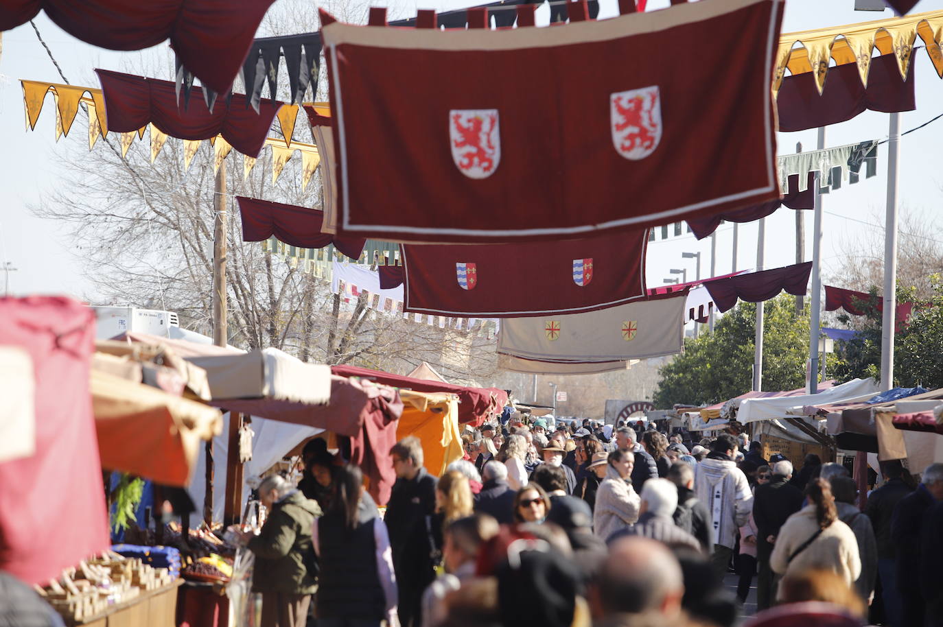 La inauguración del espectacular Mercado Renacentista de Córdoba, en imágenes