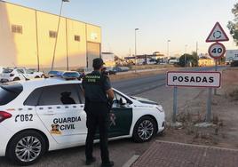 La Guardia Civil detiene en Posadas a cinco personas por robar 80 gallos de pelea, valorados en más de 63.000 euros