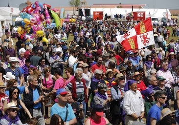 La Fundación Castilla y León 'rompe' con el Ayuntamiento, pero no con la fiesta en Villalar