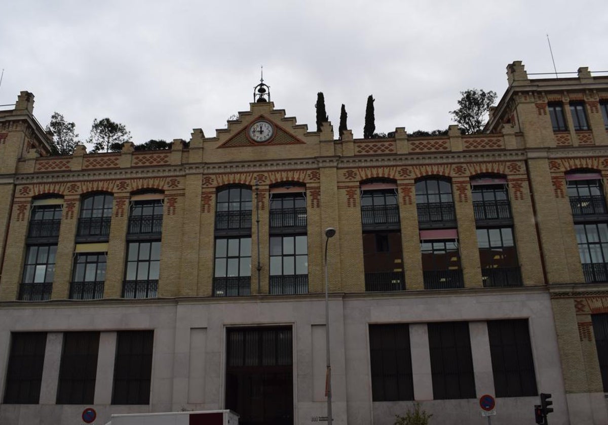 La fachada de La Casa Encendida