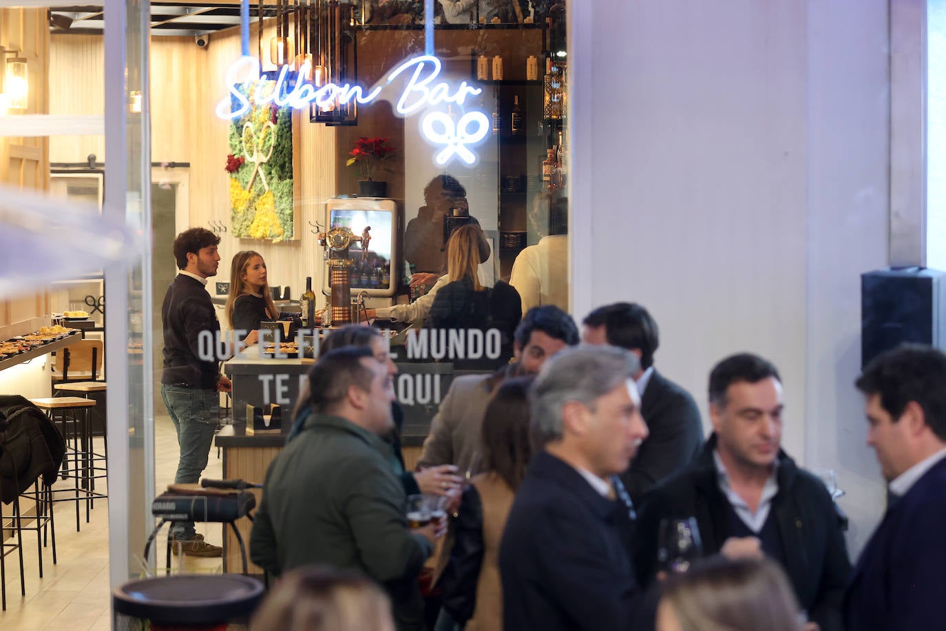La brillante fiesta de estreno de Bar Silbon en Córdoba, en imágenes