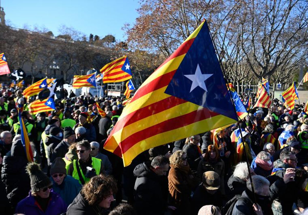 Manifestación contra la cumbre hispano-francesa de Barcelona