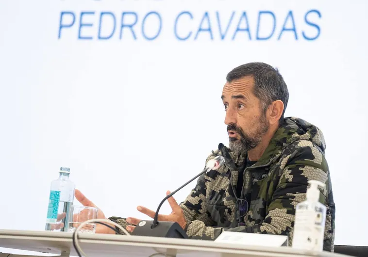 El aviso de Pedro Cavadas sobre las mascarillas y las reacciones de las vacunas del coronavirus