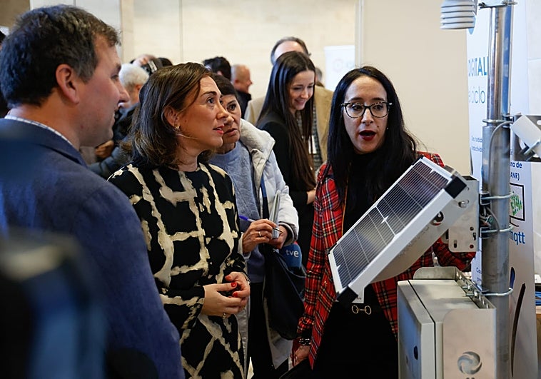 Castilla y León y Galicia exigen al Gobierno información sobre el contrato fallido para renovar sus trenes de ancho métrico