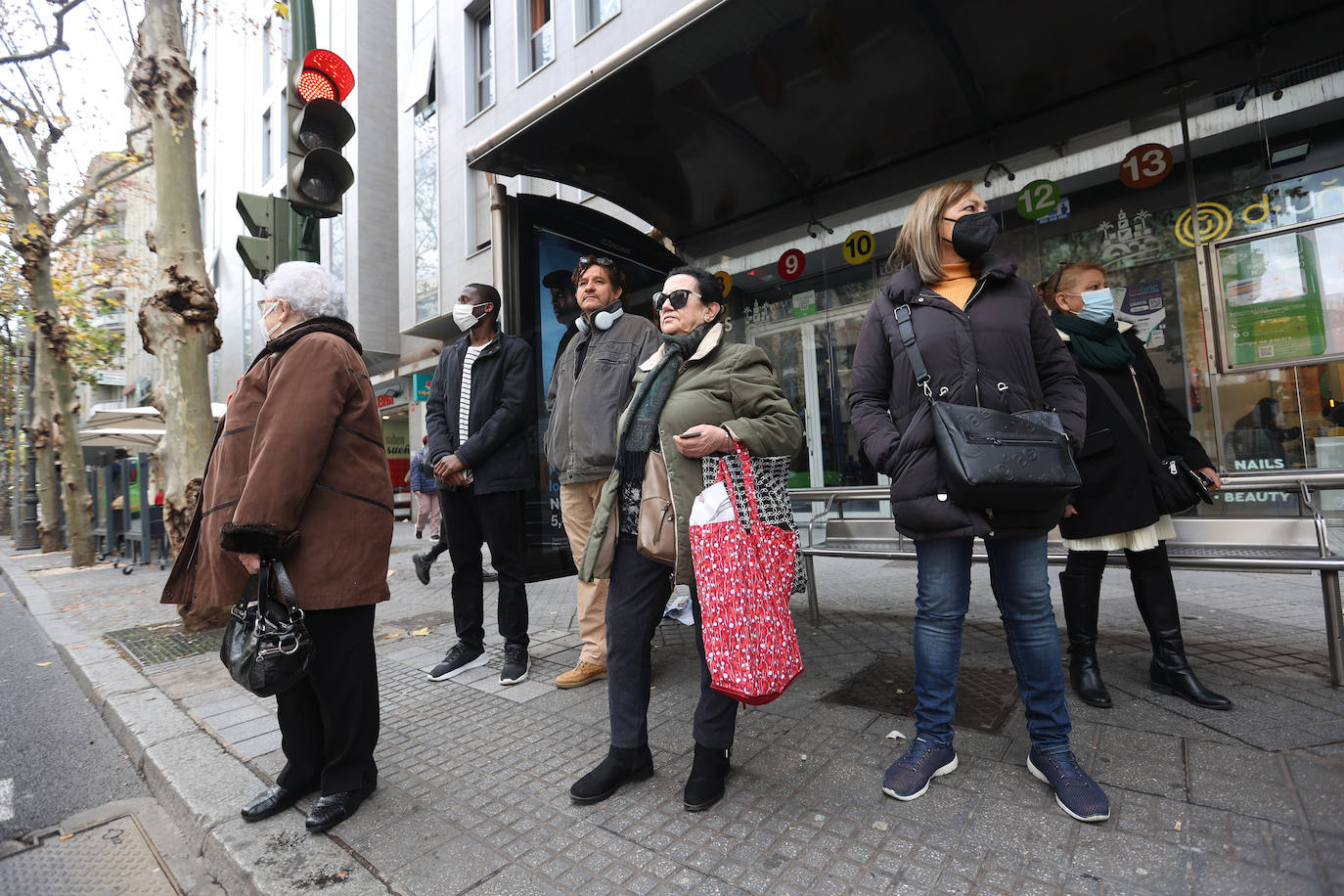 El primer día sin mascarillas en el transporte público de Córdoba, en imágenes