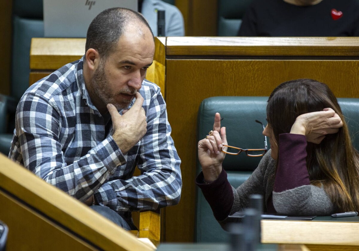 Podemos y Bildu fuerzan al Parlamento vasco a pedir al Congreso la retirada de la pensión a Damborenea, condenado por los GAL