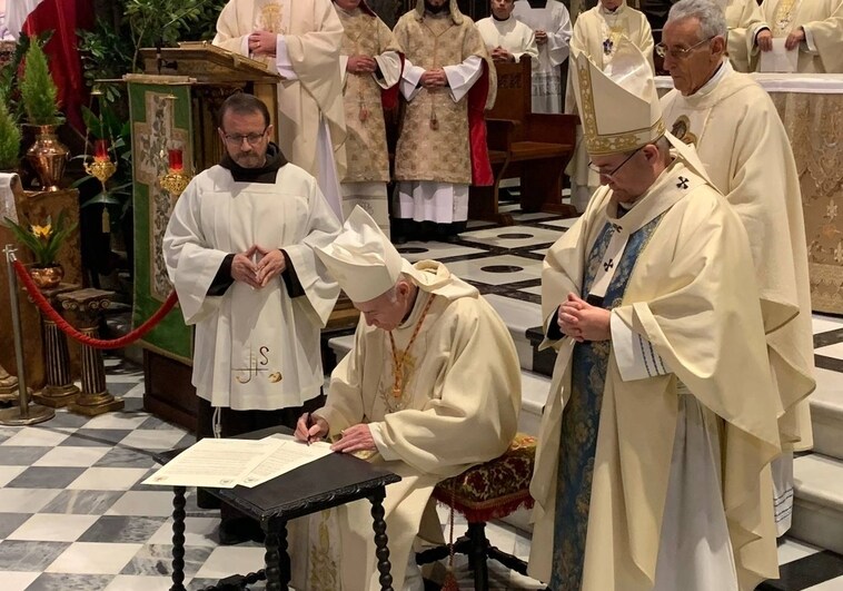 El arzobispo de Toledo firma el hermanamiento entre los santuarios de la Virgen de Guadalupe de México y España