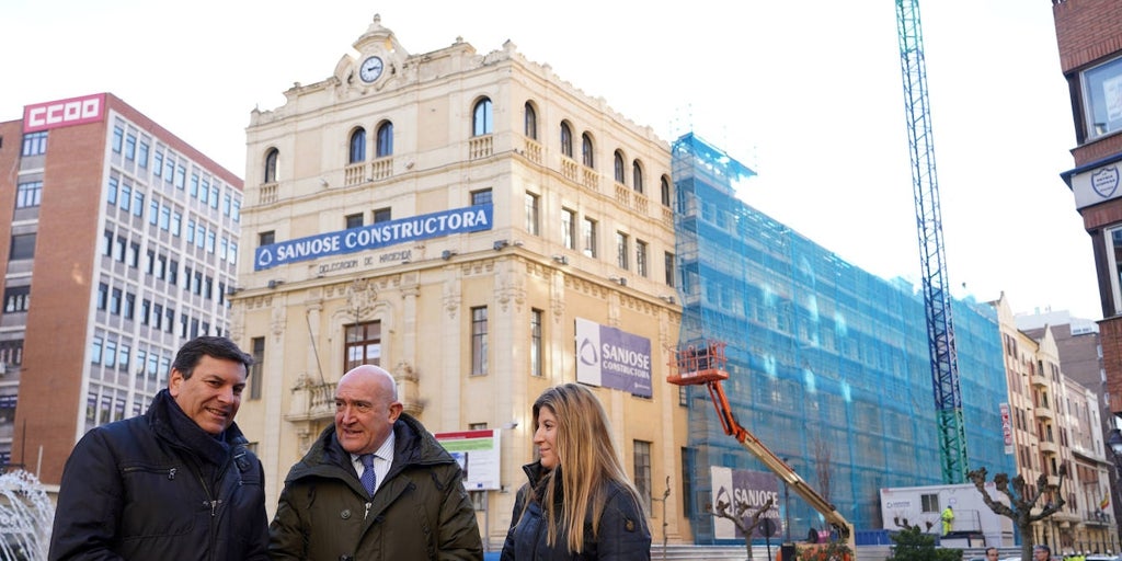 La Junta de Castilla y León recupera la atención presencial a los La Junta de Castilla y León recupera la atención presencial a los