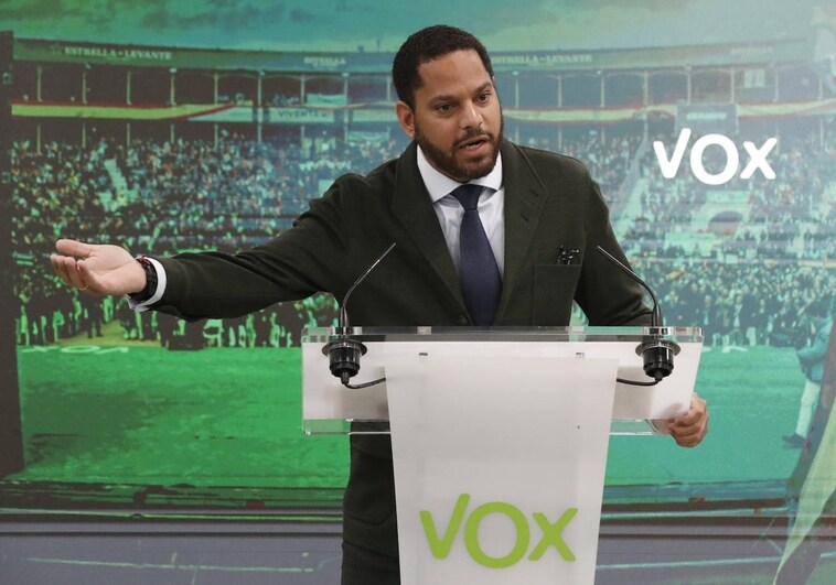 Vox se enreda en su moción de censura, pero promete detalles «dentro de poco»