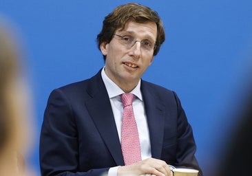 Almeida ganaría las elecciones de Madrid con 28 concejales y gobernaría con mayoría simple sin necesidad de Vox