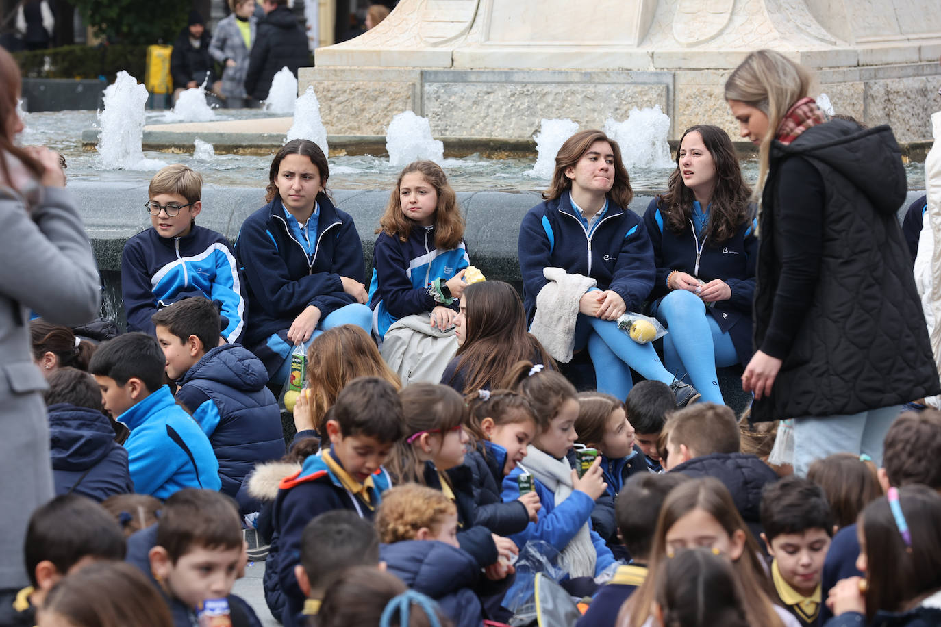 La marcha escolar por el Día del Niño con Cáncer en Córdoba, en imágenes