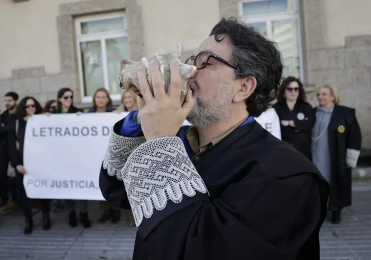 La huelga de letrados eleva a 6.000 el número de señalamientos suspendidos en Galicia