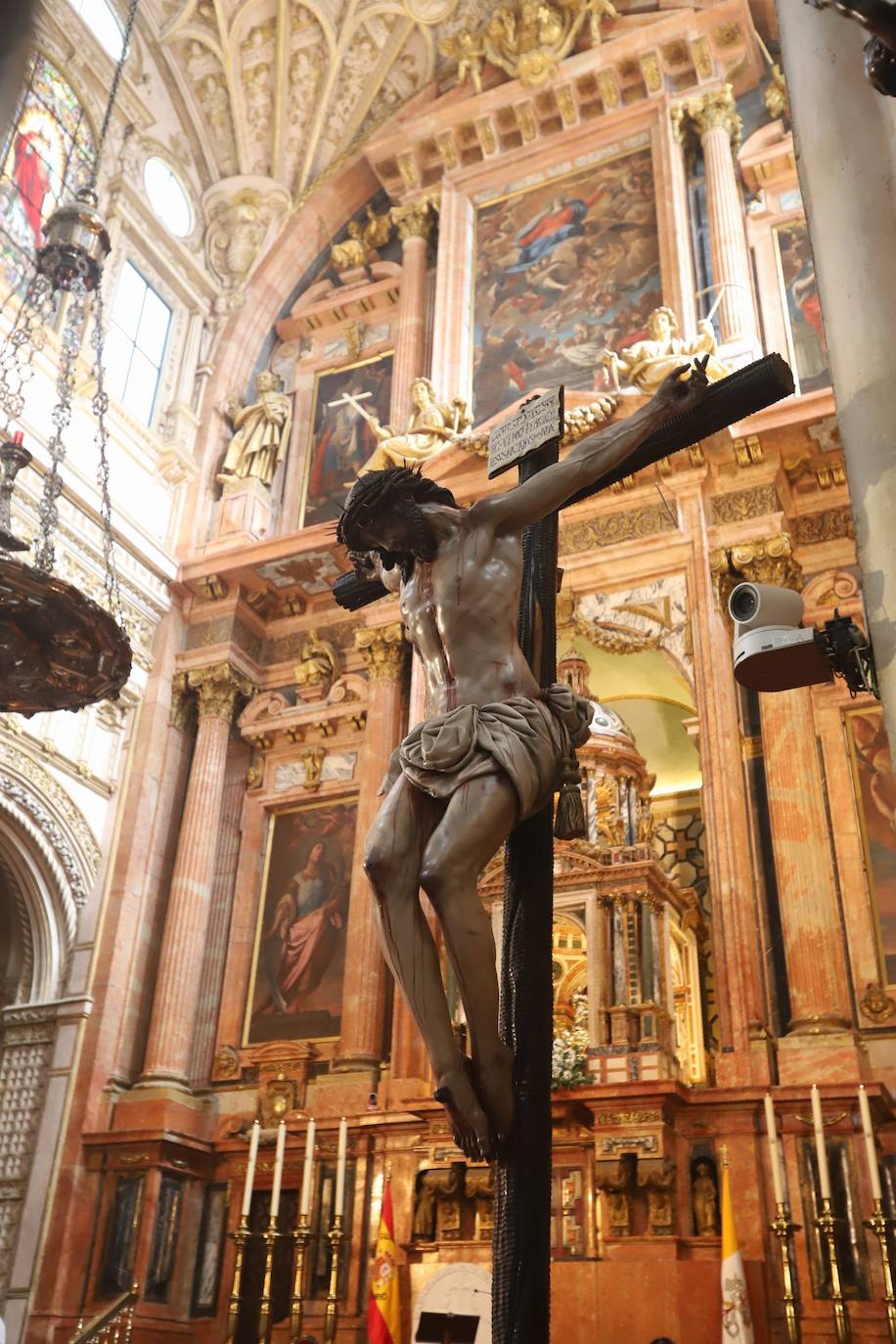 La bendición del nuevo Cristo de la Piedad de Córdoba, en imágenes