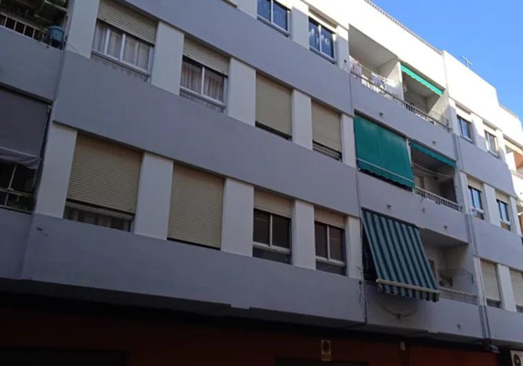 Muere un bebé de 14 meses tras caer desde un tercer piso en la localidad valenciana de Alzira