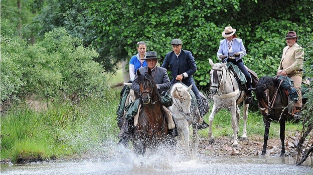 Caballistas por la Sierra de Andújar